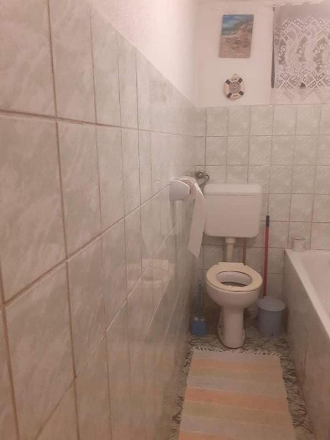 Stan Na Dan Luna Apartman Banja Luka Kültér fotó